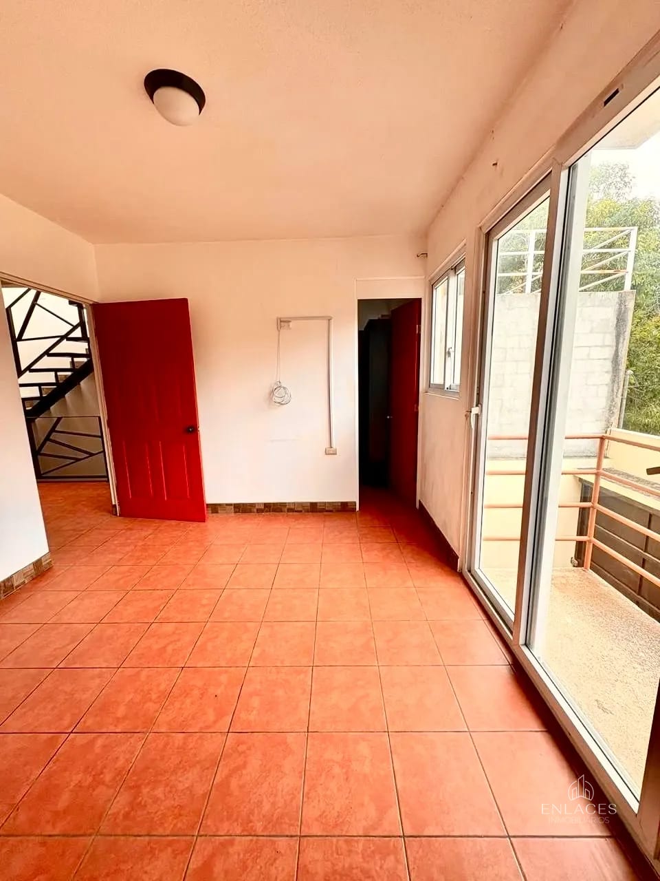 Zona 8 de Mixco • Casa en Venta • Balcones de San Cristóbal — Casa en Venta en Zona 8 Mixco, Guatemala, Ciudad — foto 6 de 9