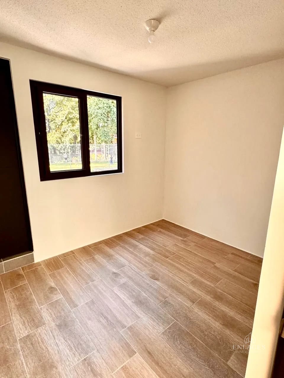 Km 18.5 Santa Catarina Pinula • Casa en Renta/Venta • Mirabosque — Casa en Alquiler en Santa Catarina Pinula, Carretera a El Salvador, Guatemala, Ciudad — foto 9 de 14