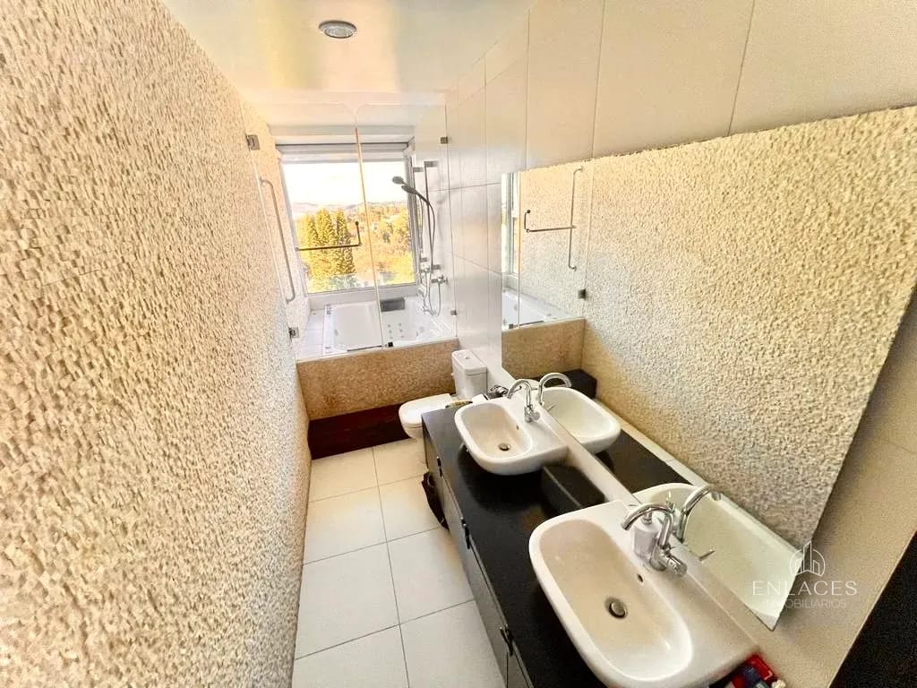 Zona 15 VH1 • Penthouse en Renta/Venta • Edificio Midori — Apartamento en Alquiler en Midori, Zona 15, Guatemala, Ciudad — foto 9 de 10