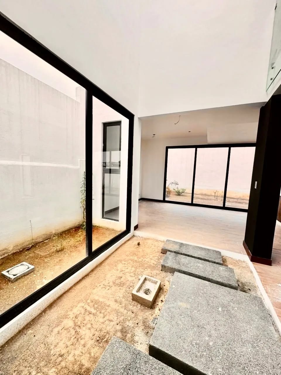 Km 16.5 CAES • Casa en Venta • Condominio 7 Gotas de San Vicente — Casa en Venta en km 16-20, Carretera a El Salvador, Guatemala, Ciudad — foto 2 de 17