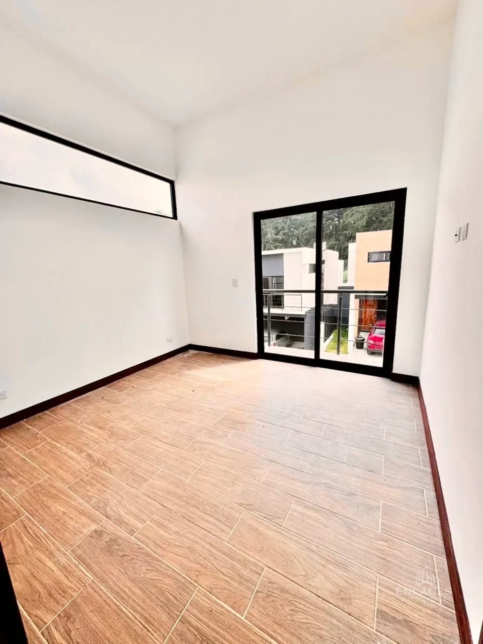 Km 16.5 CAES • Casa en Venta • Condominio 7 Gotas de San Vicente — Casa en Venta en km 16-20, Carretera a El Salvador, Guatemala, Ciudad — foto 8 de 17
