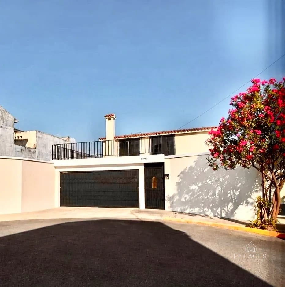 Zona 11 • Casa en Renta • Residenciales Sevilla — Casa en Alquiler en Zona 11, Guatemala, Ciudad — foto 1 de 13