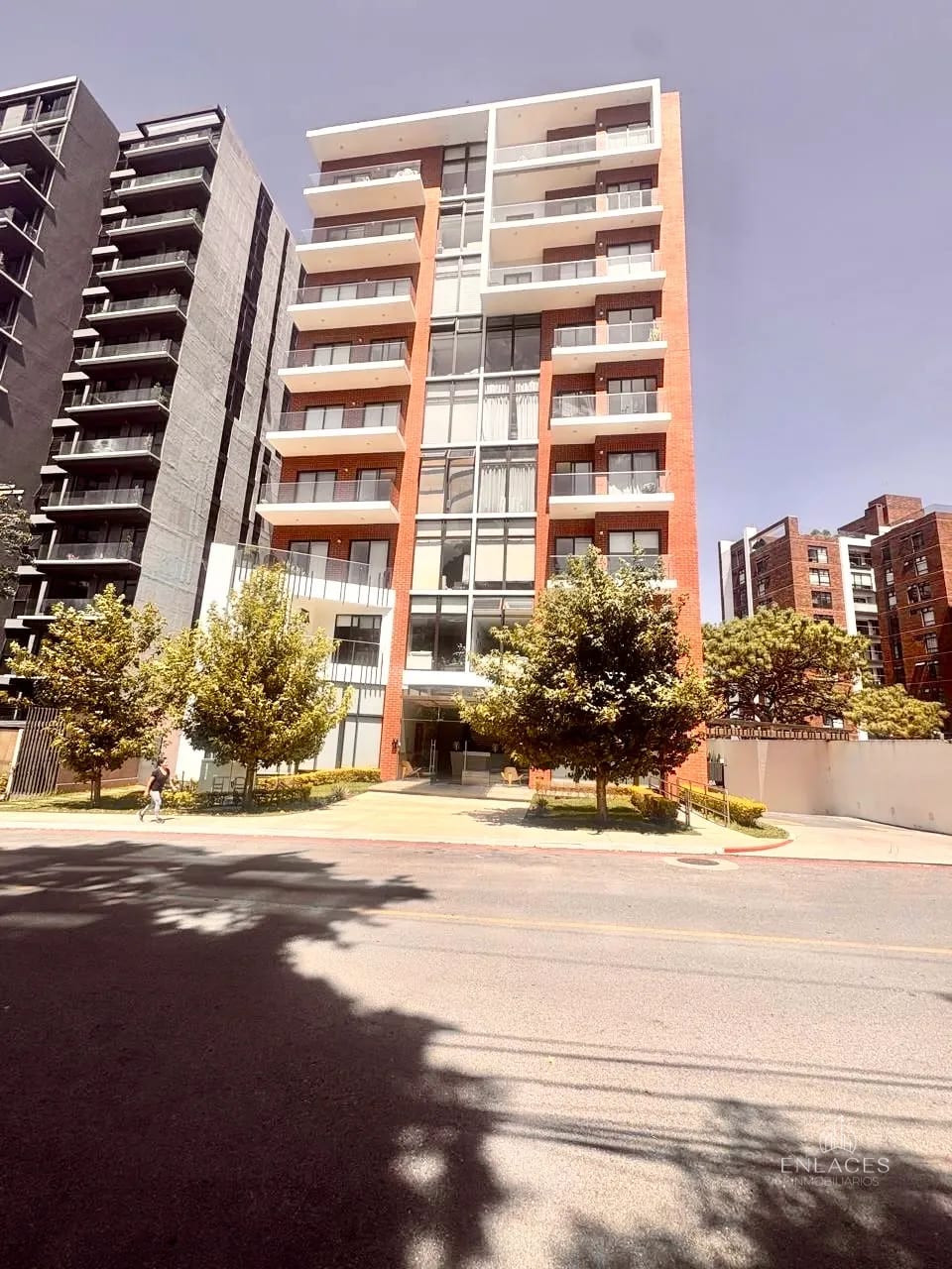 Zona 15, VH3 • Apartamento en Renta • Edificio Leben — Apartamento en Alquiler en Leben, Zona 15, Guatemala, Ciudad — foto 7 de 12