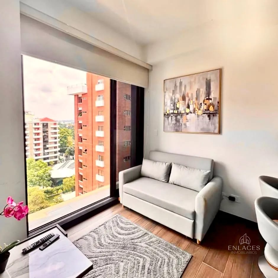Zona 10 • Apartamento Amueblado en Venta • Edificio Casa San Ignacio — Apartamento en Venta en Zona 10, Guatemala, Ciudad — foto 2 de 7