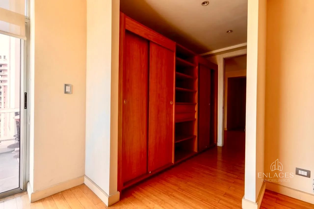 Zona 10 • Apartamento en Venta • Edificio Atrium — Apartamento en Venta en Atrium, Zona 10, Guatemala, Ciudad — foto 9 de 10