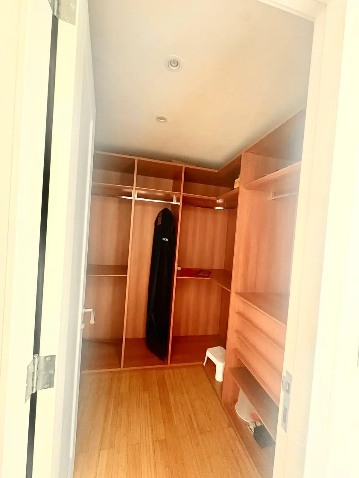 Zona 10 • Apartamento en Venta • Edificio Atrium — Apartamento en Venta en Atrium, Zona 10, Guatemala, Ciudad — foto 10 de 10