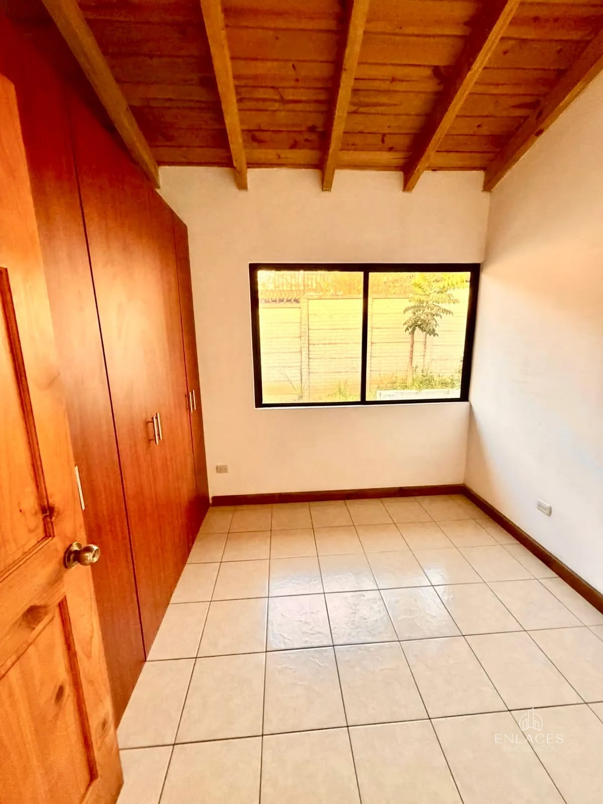 Zona 16 • Casa en Renta • Condominio San Mateo — Casa en Alquiler en Zona 16, Guatemala, Ciudad — foto 10 de 16