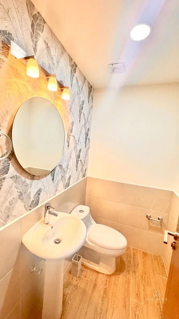 Zona 15 VH I • Apartamento en Venta • Edificio El Refugio de Alcalá — Apartamento en Venta en El Refugio de Alcalá, Zona 15, Guatemala, Ciudad — foto 8 de 11