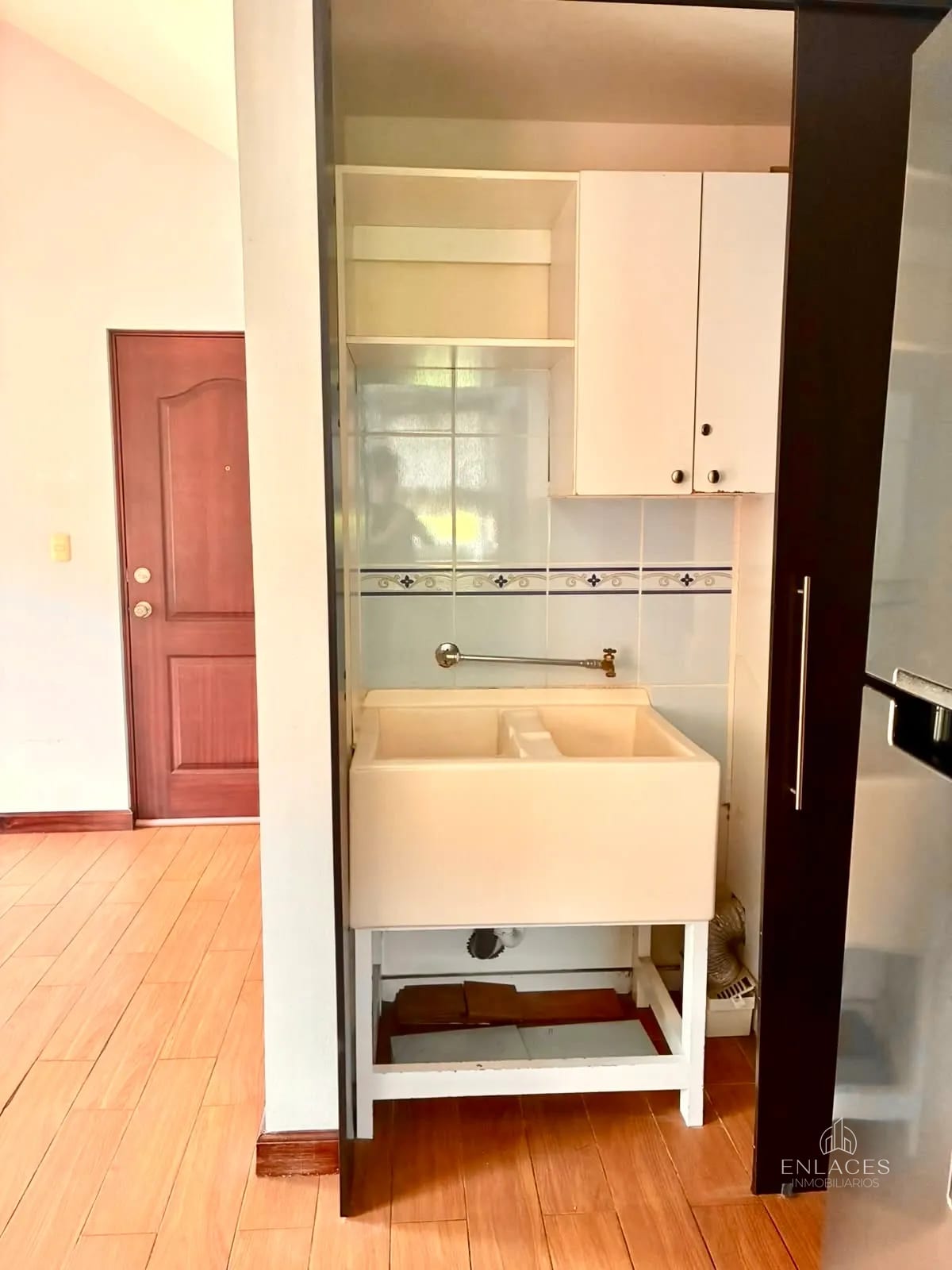 Km 14.5 CAES • Apartamento en Renta • Condominio Villas de Entreluces — Apartamento en Alquiler en km 11-15, Carretera a El Salvador, Guatemala, Ciudad — foto 4 de 14