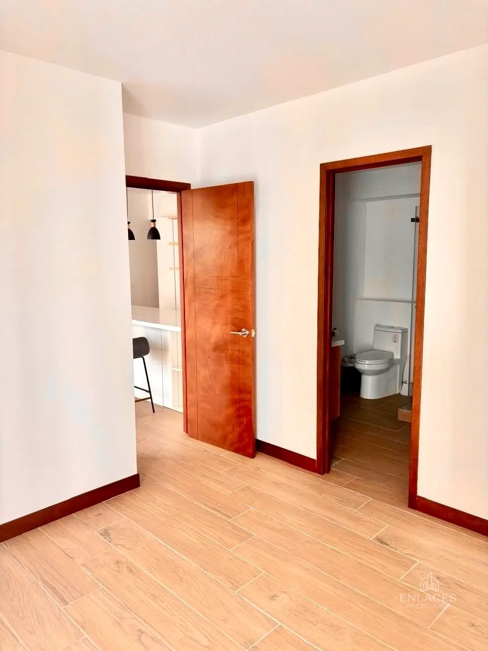Zona 16 • Apartamento Nuevo en Renta • Edificio Vilabosque 34 — Apartamento en Alquiler en Kanajuyú, Zona 16, Guatemala, Ciudad — foto 8 de 12