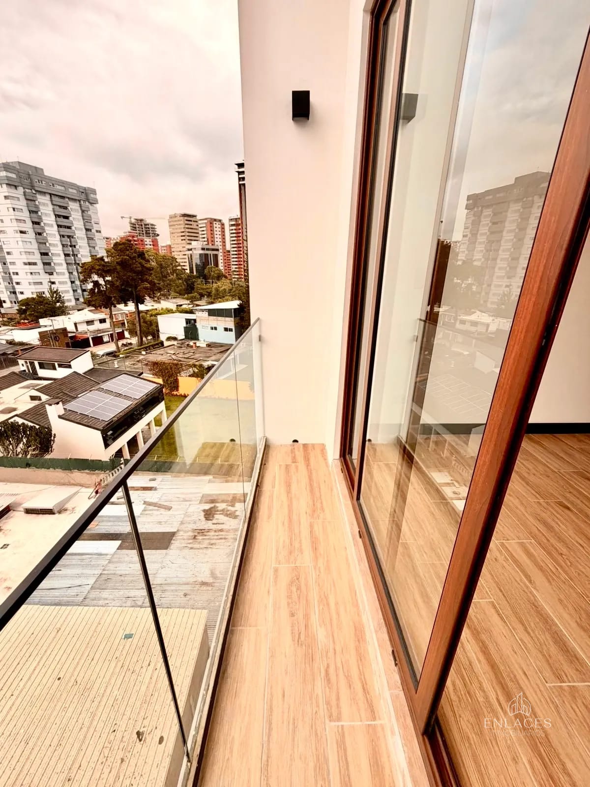 Zona 13 • Apartamento en Venta • Abitare Américas • 2 habitaciones — Apartamento en Venta en Zona 13, Guatemala, Ciudad — foto 4 de 14