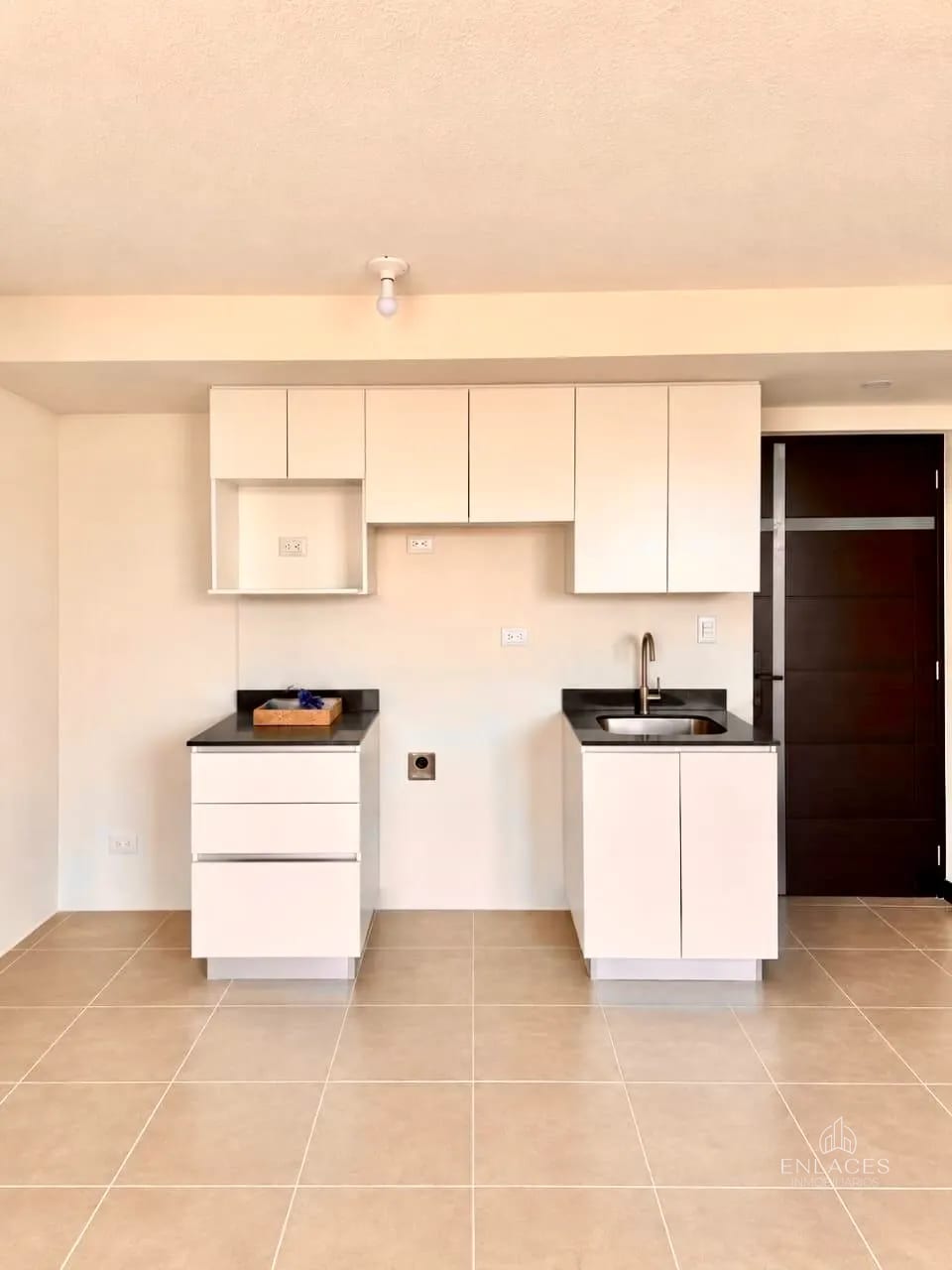 Zona 12 • Apartamento en Renta/Venta • Edificio Esenta — Apartamento en Venta en Esenta, Zona 12, Guatemala, Ciudad — foto 1 de 11