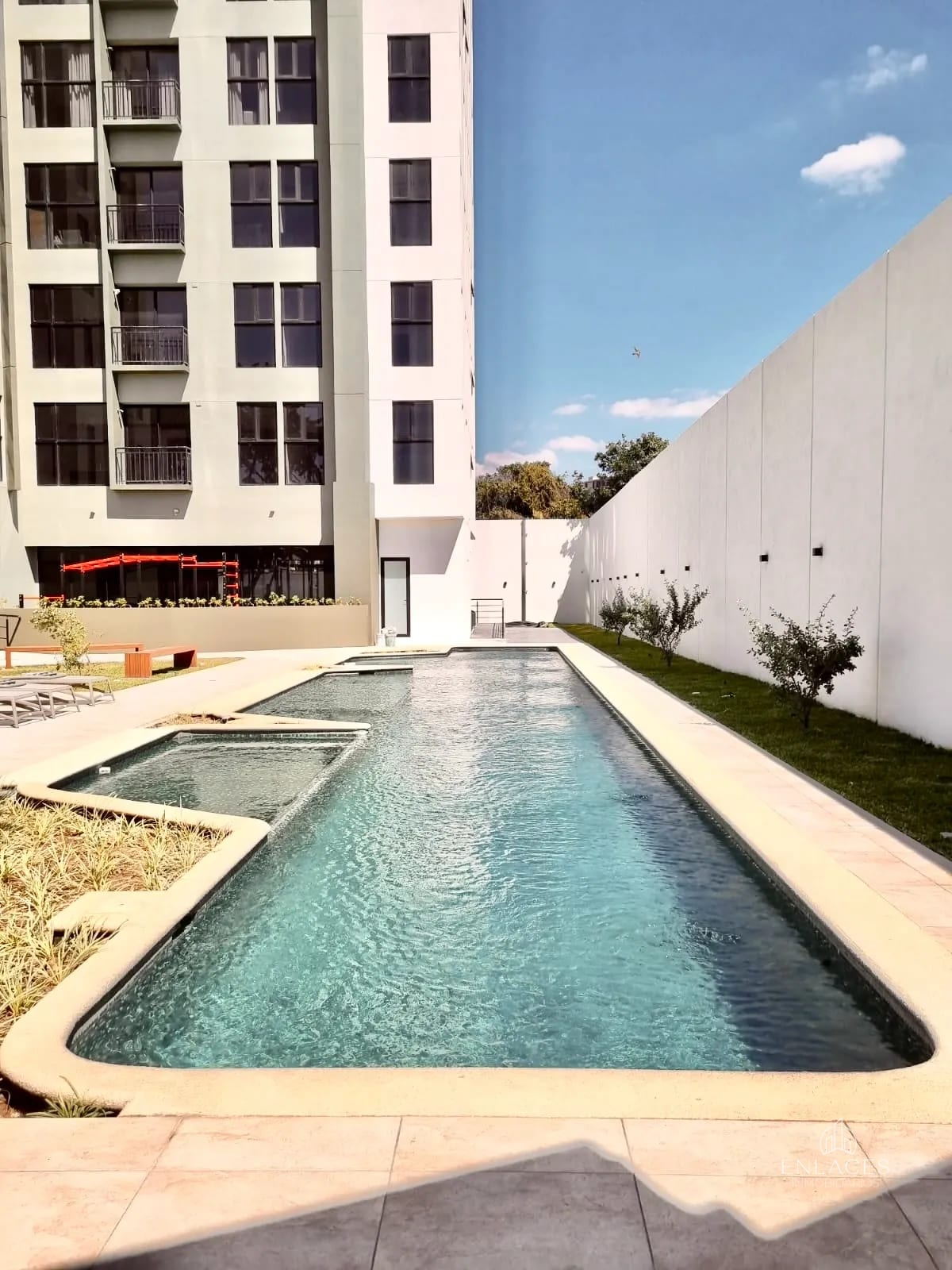 Zona 11 • Apartamento en Venta • Edificio Altaire — Apartamento en Venta en Zona 11, Guatemala, Ciudad — foto 15 de 16