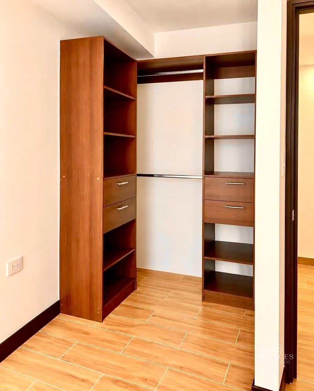 Zona 1 • Apartamento Nuevo en Renta • Edificio Salomé, Torre Merced — Apartamento en Alquiler en Zona 1, Guatemala, Ciudad — foto 4 de 7
