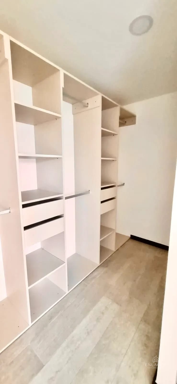 Zona 13 • Apartamento en Venta • Edificio Verdú — Apartamento en Venta en Verdú, Zona 13, Guatemala, Ciudad — foto 6 de 14