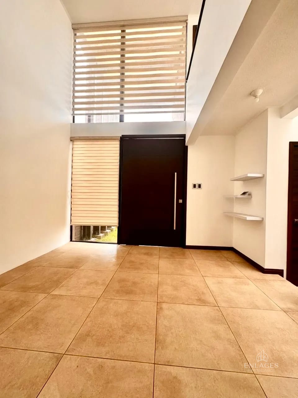 Zona 16 • Casa en Venta • Residencial Home16 — Casa en Venta en Home 16, Zona 16, Guatemala, Ciudad — foto 4 de 15