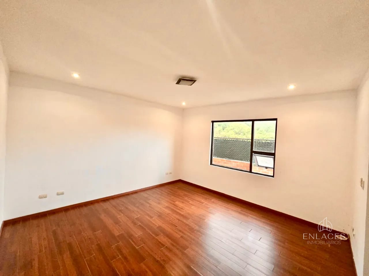 Km 16.5 CAES • Casa de 1 Nivel en Venta • Condominio Buenafuente — Casa en Venta en Buena Fuente, Carretera a El Salvador, Guatemala, Ciudad — foto 10 de 17