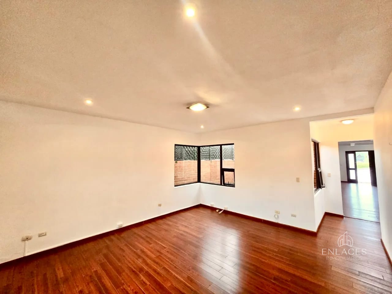 Km 16.5 CAES • Casa de 1 Nivel en Venta • Condominio Buenafuente — Casa en Venta en Buena Fuente, Carretera a El Salvador, Guatemala, Ciudad — foto 12 de 17