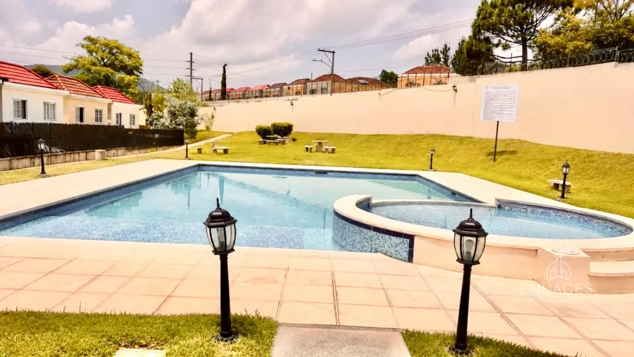 Zona 4 de Mixco • Casa en Venta • Condado San Nicolás — Casa en Venta en Condado San Nicolás, Zona 4 Mixco, Guatemala, Ciudad — foto 9 de 9