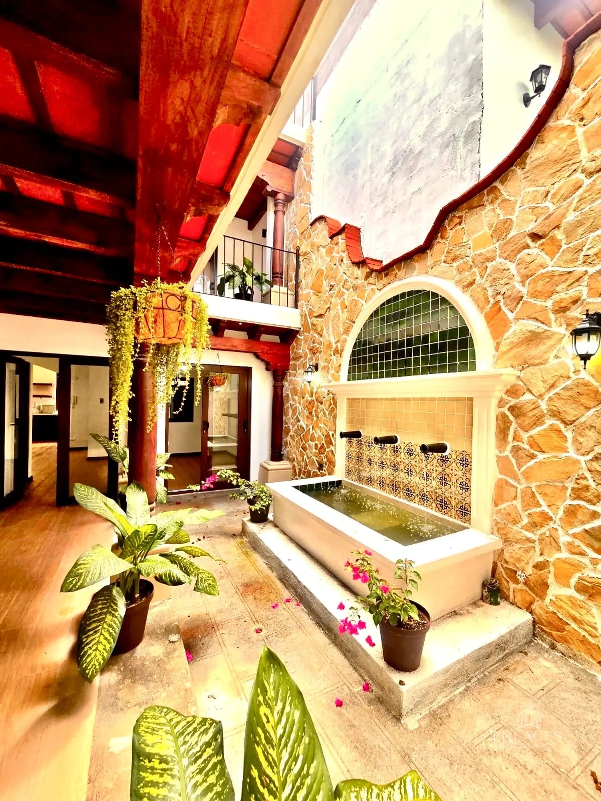 Alotenango, Sacatepéquez • Casa en Venta • Condominio Antigua Gardens — Casa en Venta en Antigua Gardens, Alotenango, Sacatepéquez — foto 4 de 7
