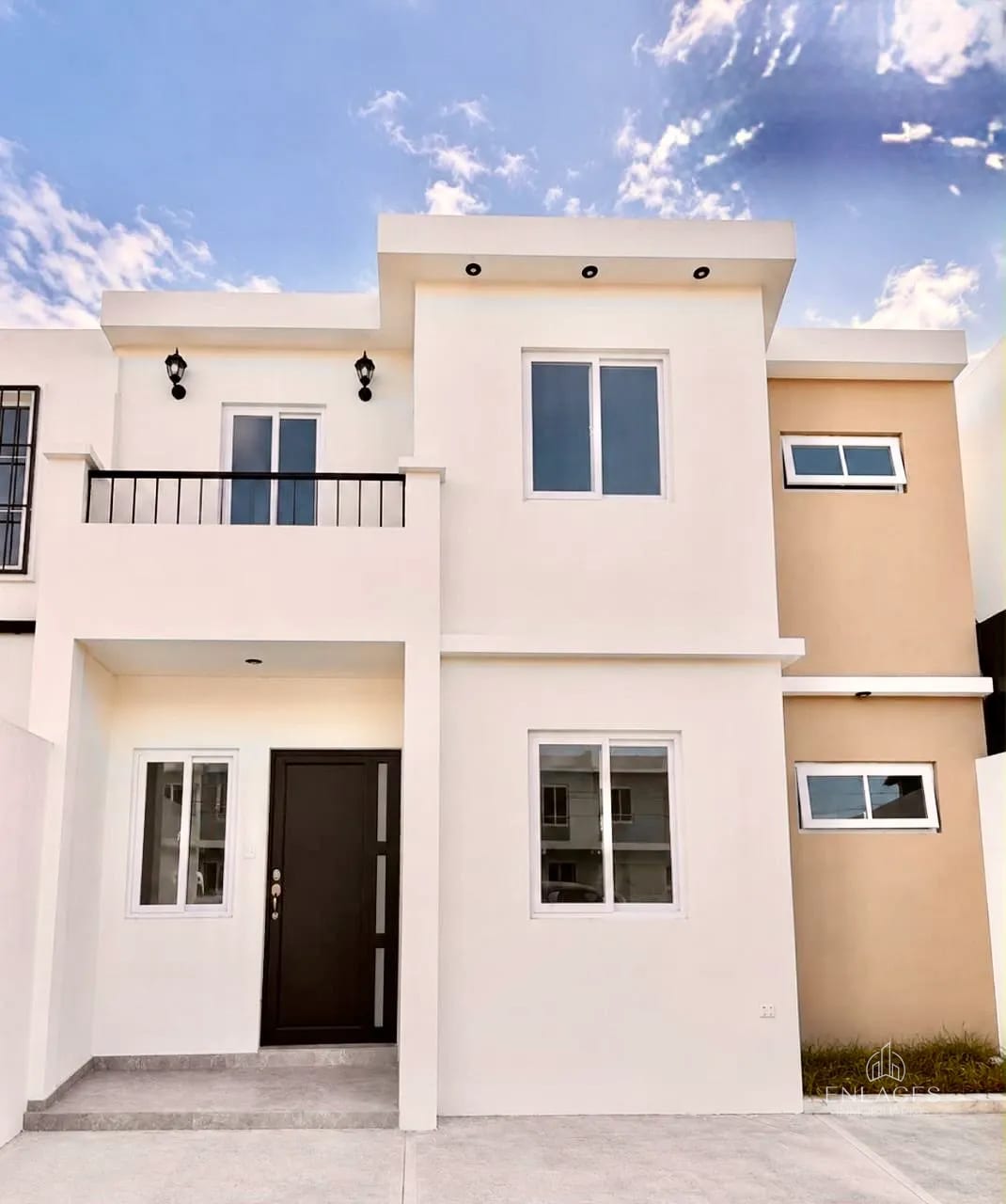 Km 20 CAES • Casa Nueva en Venta • Residencial Lo de Valdez — Casa en Venta en Lo de Valdez, Carretera a El Salvador, Guatemala, Ciudad — foto 1 de 16