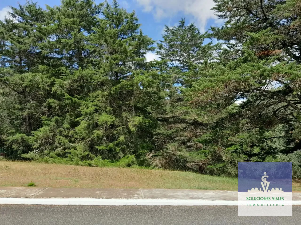 Hacienda Nueva Country Club, Terreno en Venta — Terreno en Venta en Hacienda Nueva, San José Pinula, Guatemala, Ciudad — foto 2 de 9