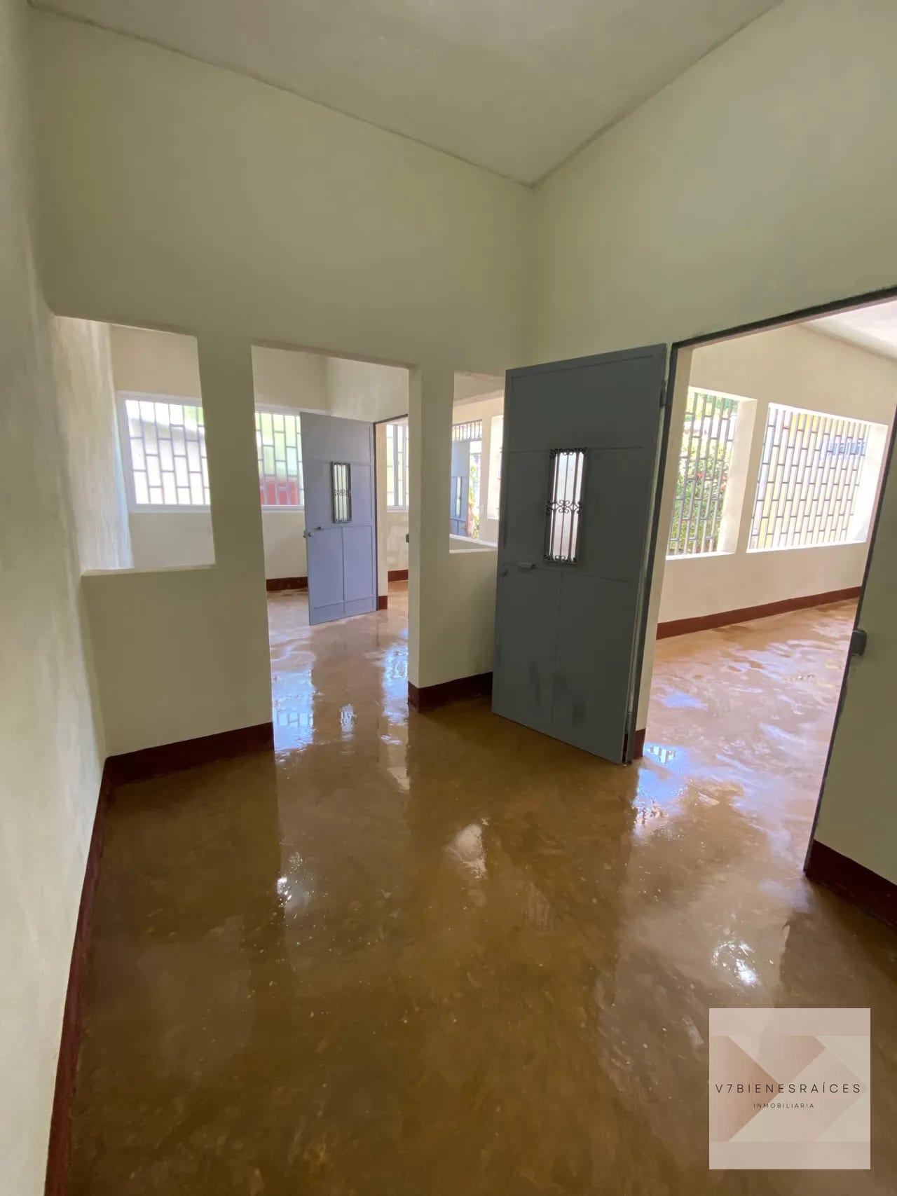 Casa para Vivienda, Oficinas, Empresa o Bodega — Casa en Alquiler en Puerto San José, Escuintla — foto 7 de 10