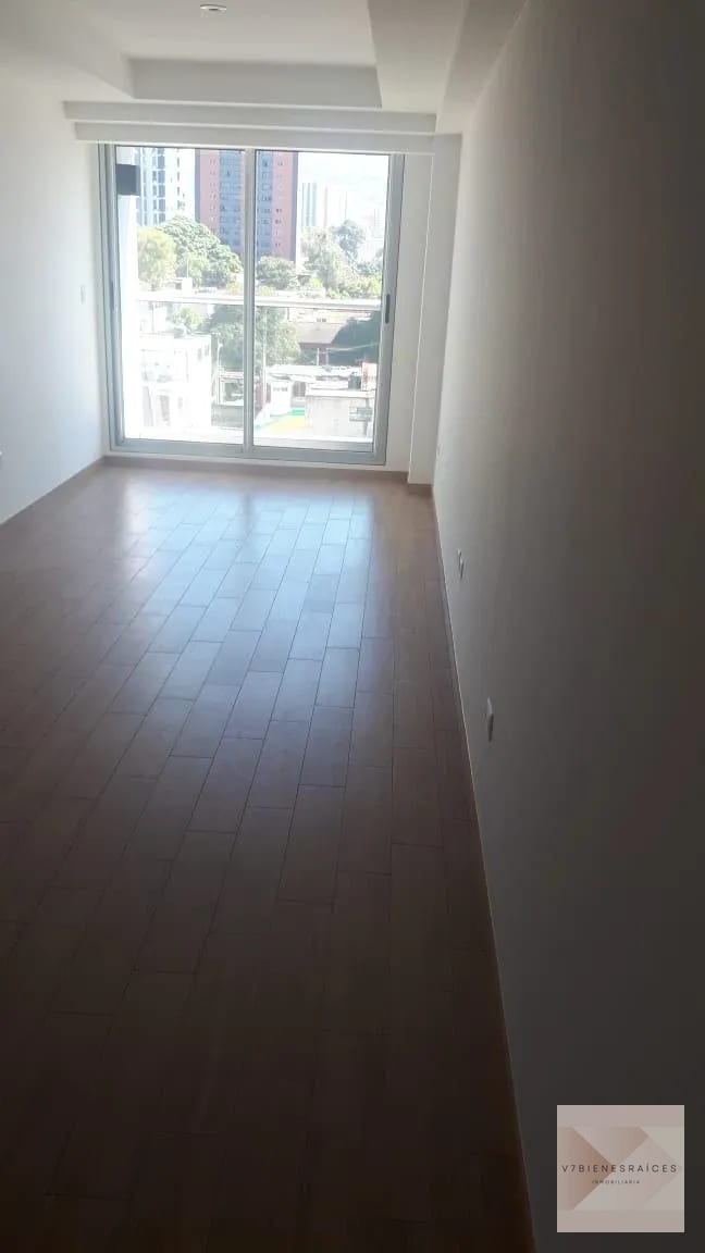 Apartamento en Renta Zona 10 — Apartamento en Alquiler en Zona 10, Guatemala, Ciudad — foto 12 de 13