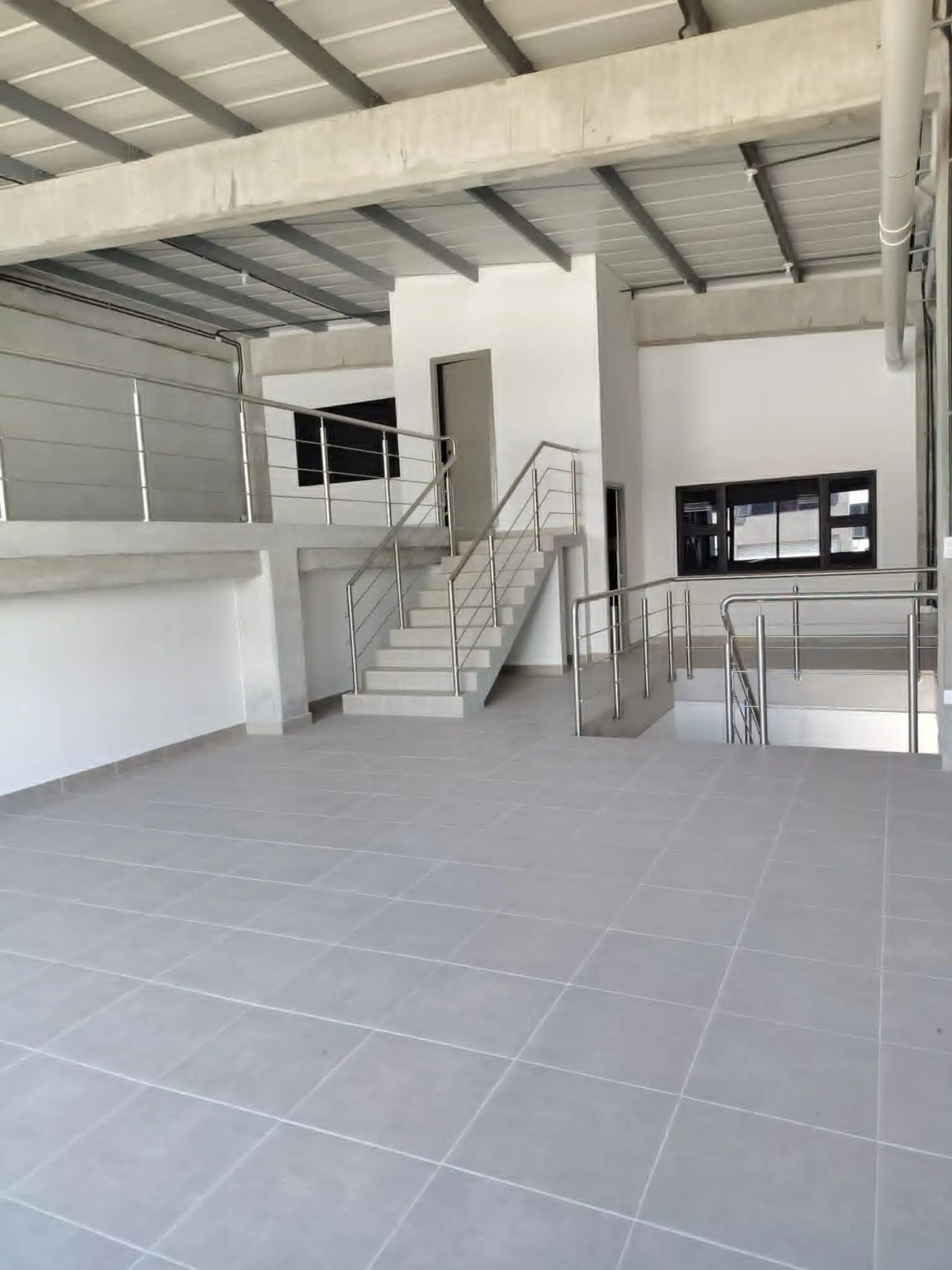 OFIBODEGA CALZADA LA PAZ EN RENTA — Bodega / Ofibodega en Venta en Zona 5, Guatemala, Ciudad — foto 14 de 14