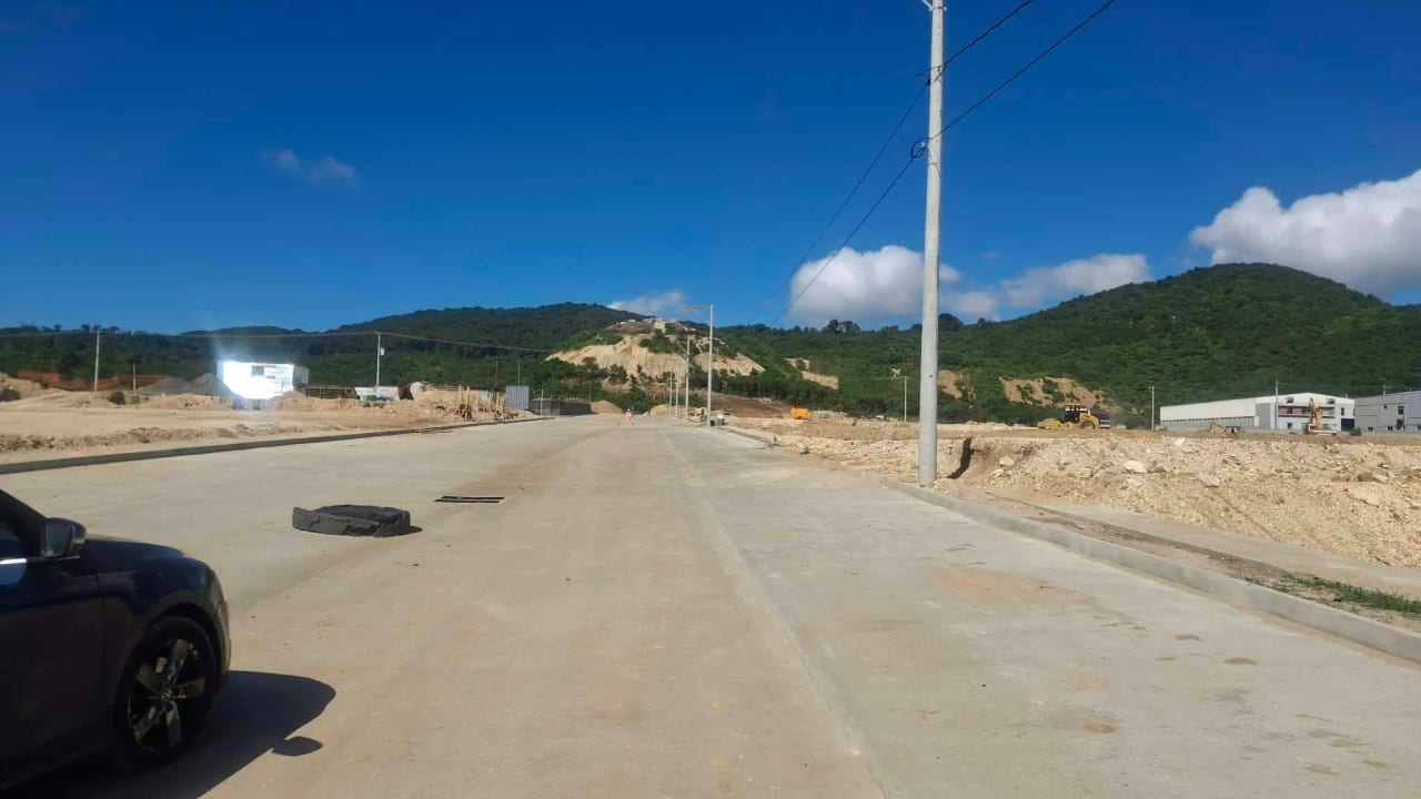 Terreno Naranjo Urbanizado Zona 4 Mixco Bodega Centro Distribucion — Terreno en Venta en Zona 4 Mixco, Guatemala, Ciudad — foto 5 de 11