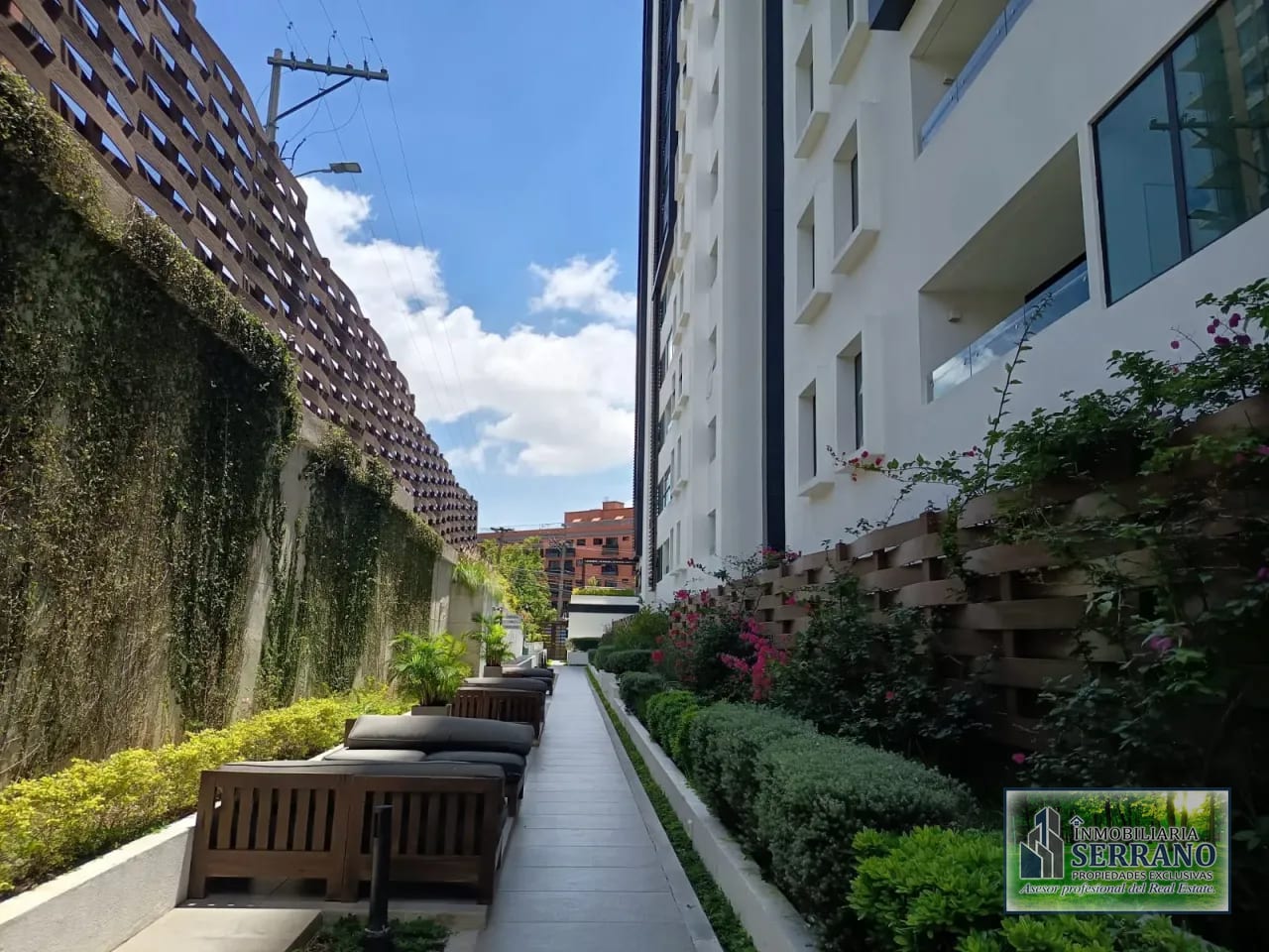 En Renta de Exclusivo Apartamento | Edificio, Zona 15 Dentro de Garita — Apartamento en Alquiler en LIV, Zona 15, Guatemala, Ciudad — foto 9 de 17