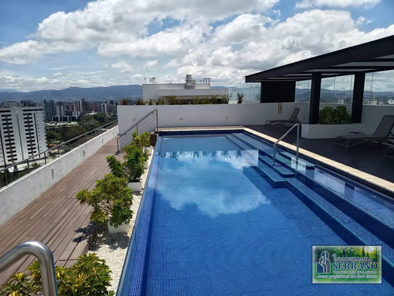 En Renta de Exclusivo Apartamento | Edificio, Zona 15 Dentro de Garita — Apartamento en Alquiler en LIV, Zona 15, Guatemala, Ciudad — foto 11 de 17