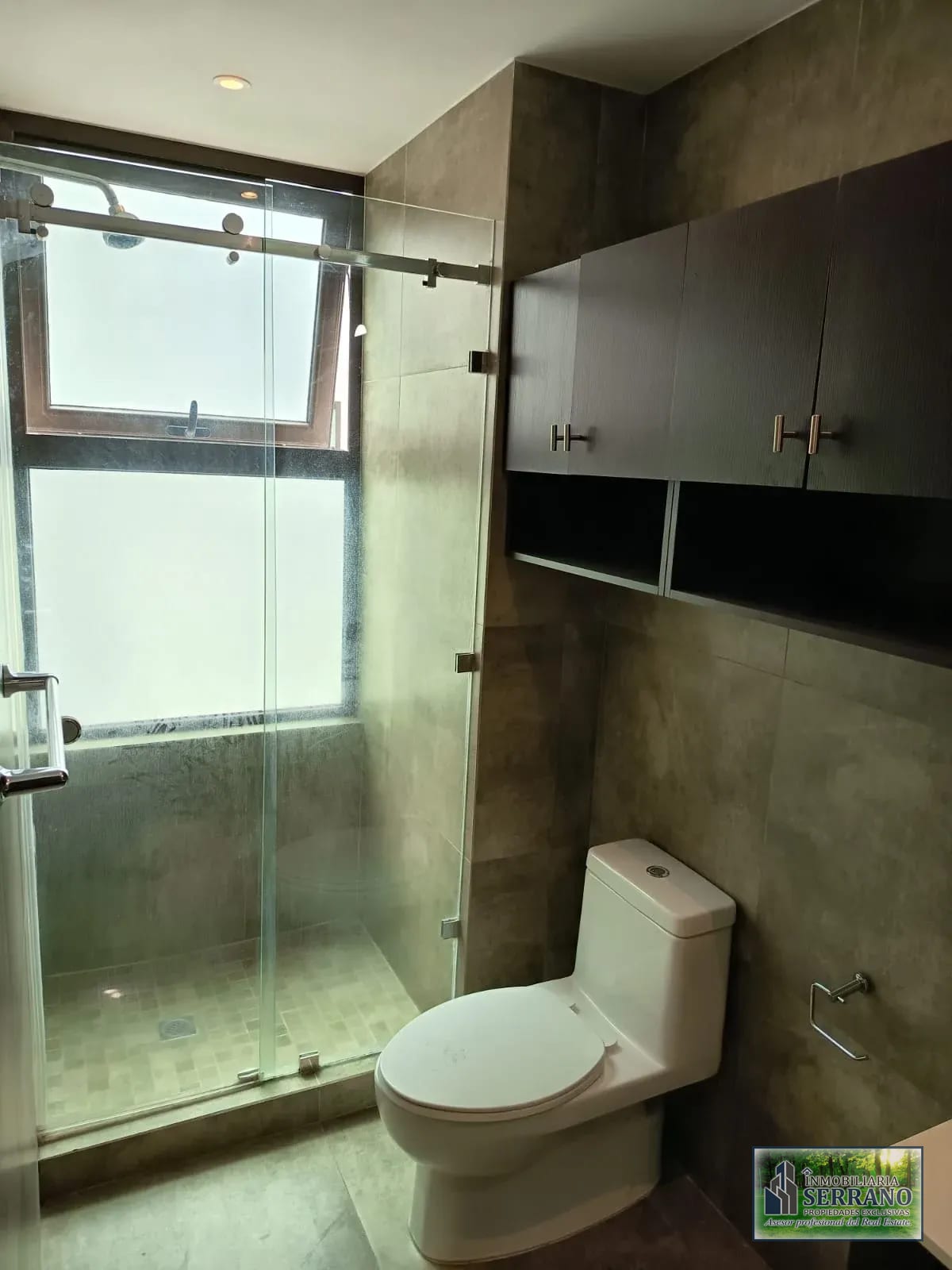 En Renta de Exclusivo Apartamento | Edificio, Zona 15 Dentro de Garita — Apartamento en Alquiler en LIV, Zona 15, Guatemala, Ciudad — foto 13 de 17