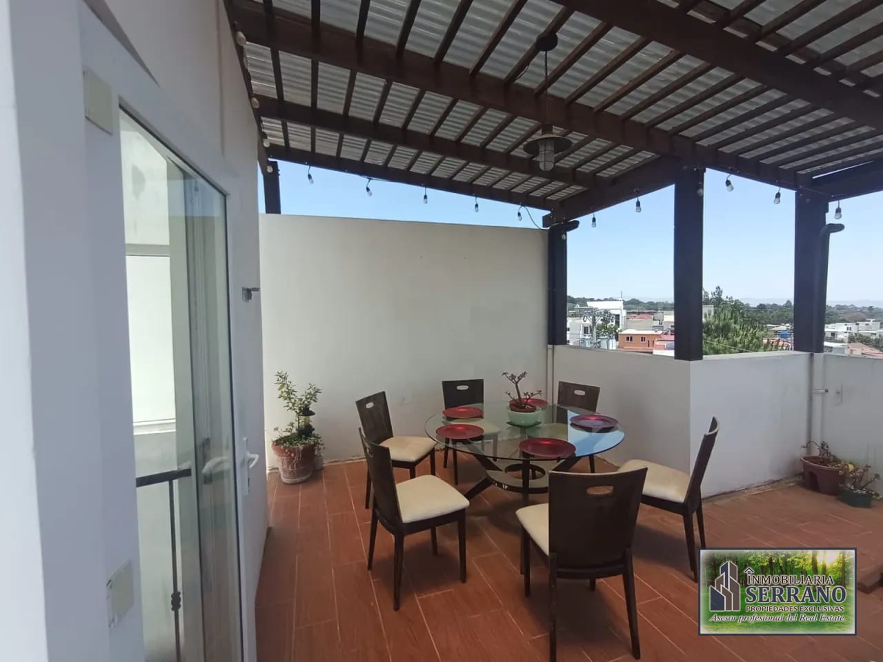 Venta de Casa Nueva Expectacular en Zona 16 Hacienda Real. Guatemala. — Casa en Venta en Hacienda Real, Zona 16, Guatemala, Ciudad — foto 10 de 17