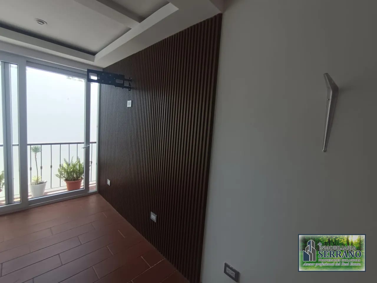 Venta de Casa Nueva Expectacular en Zona 16 Hacienda Real. Guatemala. — Casa en Venta en Hacienda Real, Zona 16, Guatemala, Ciudad — foto 16 de 17