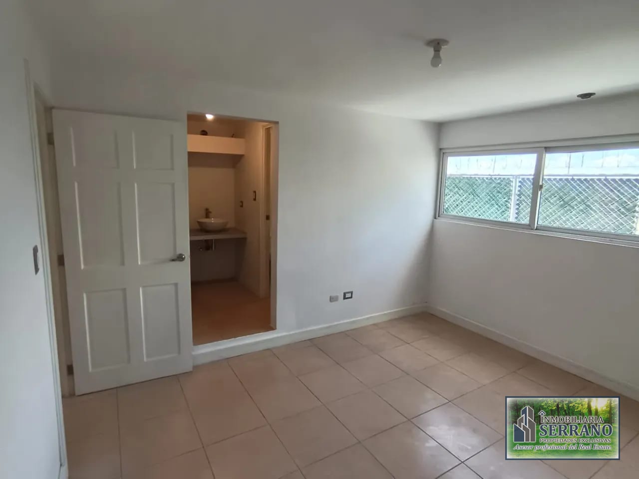 Rento Casa en Condominio Exclusivo Cayála 10 Casas. — Casa en Alquiler en Explanada Cayalá, Zona 16, Guatemala, Ciudad — foto 7 de 17