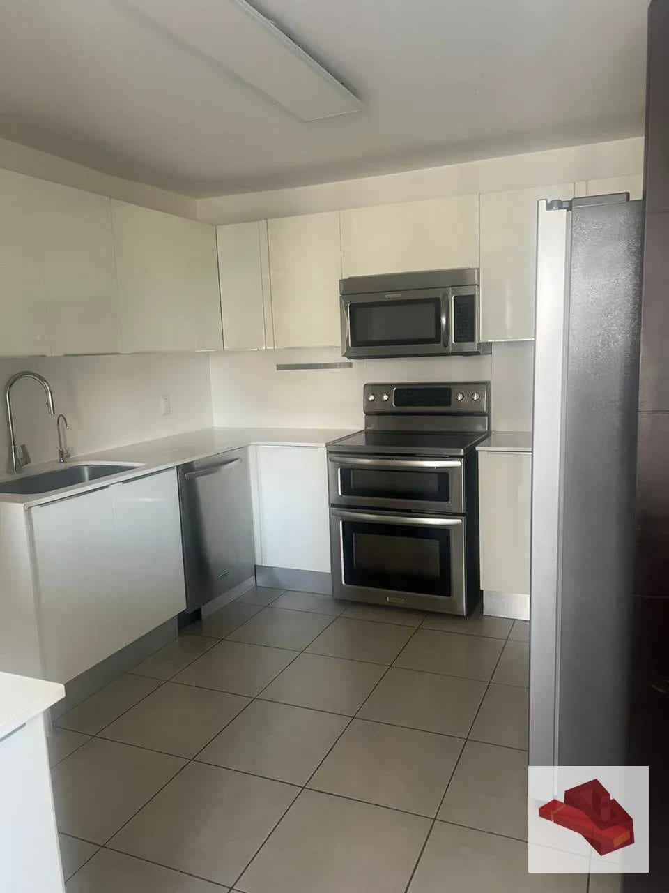 Lindo apartamento en alquiler Attica zona 14 — Apartamento en Alquiler en Attica, Zona 14, Guatemala, Ciudad — foto 5 de 17