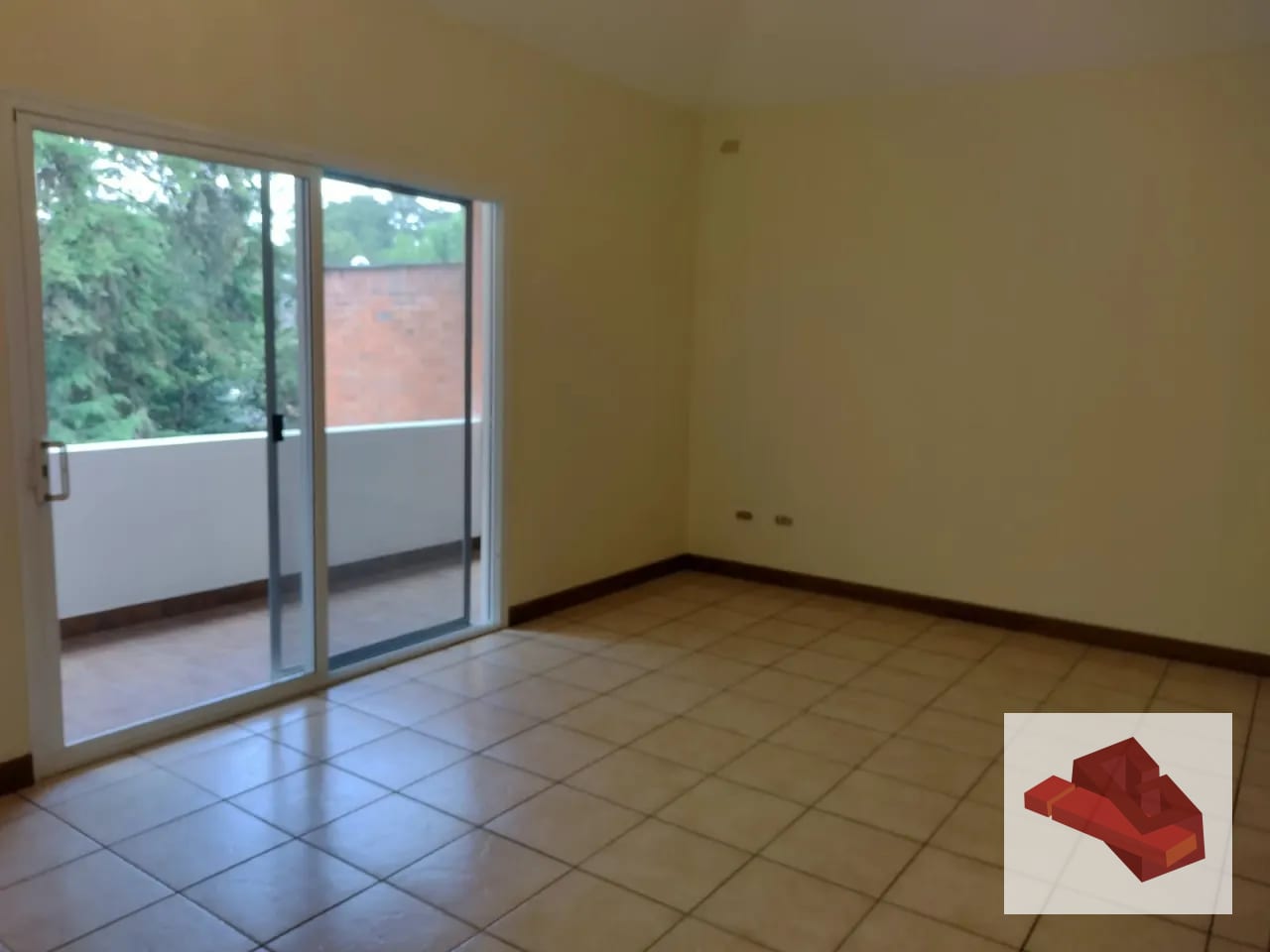 Linda casa en Muxbal 3 dormitorios y estudio — Casa en Venta en Muxbal, Guatemala, Ciudad — foto 6 de 9