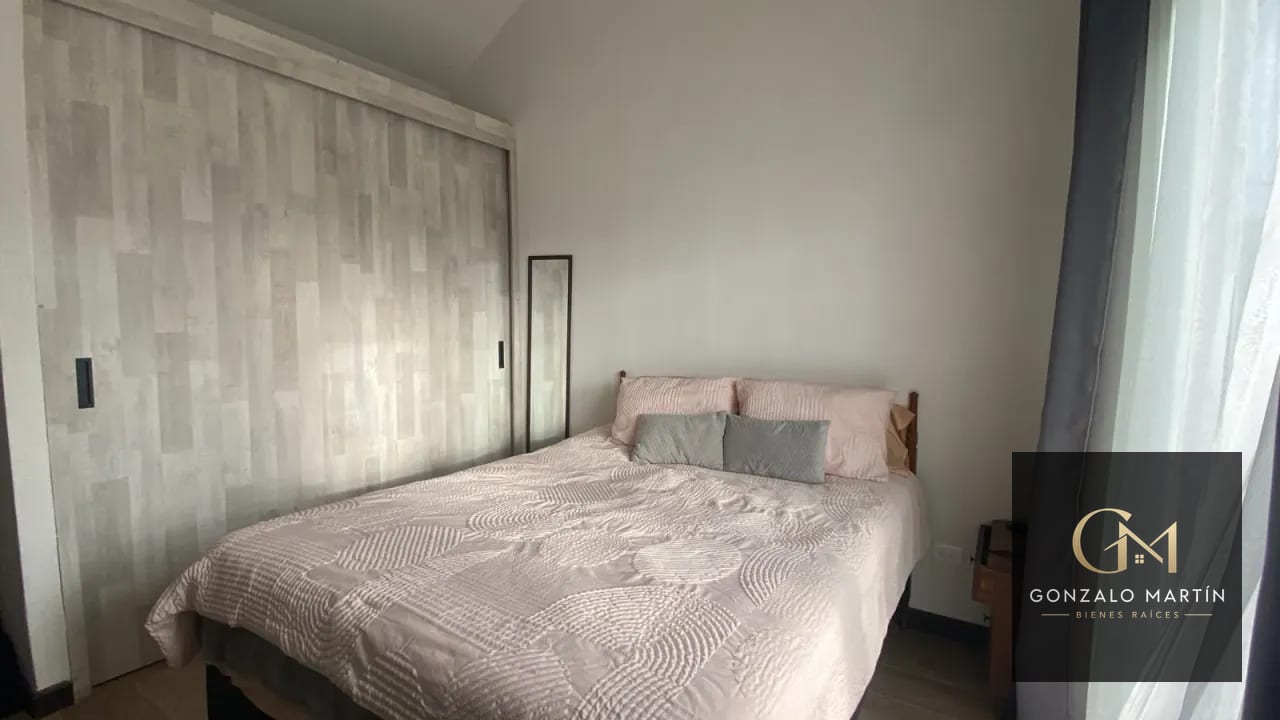 ¡Hermosa Casa de 2 Pisos en Venta - Condominio Condado Florenzala! — Casa en Venta en Condado Florenza, San José Pinula, Guatemala, Ciudad — foto 2 de 5