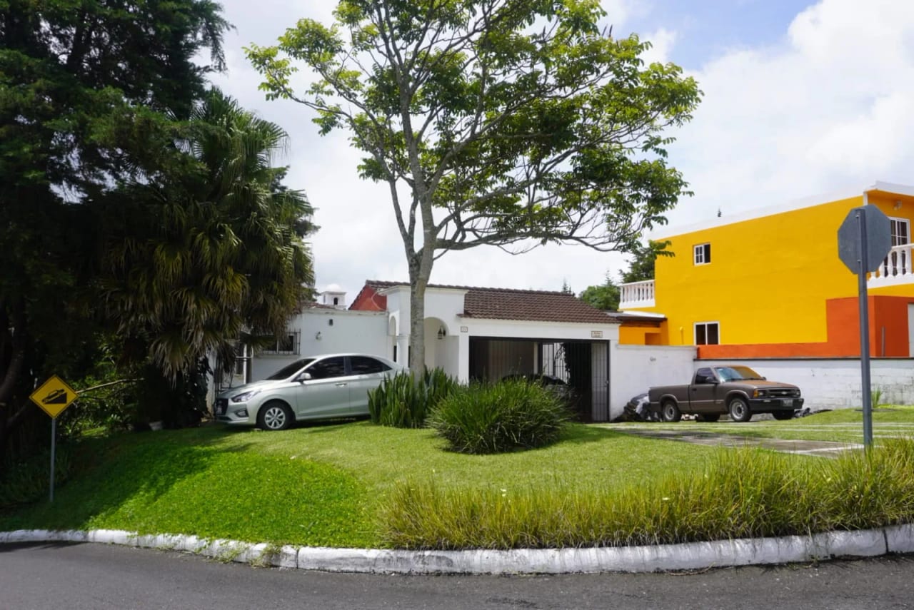 CASA EN VENTA Hacienda San Ángel, San José Pinula — Casa en Venta en San José Pinula, Guatemala, Ciudad — foto 3 de 14