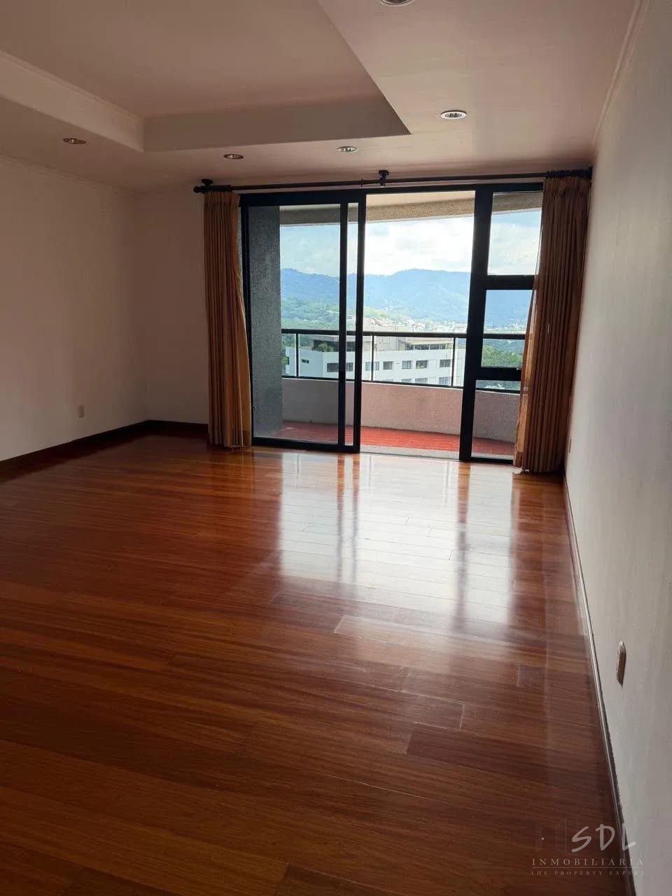 Zona 14 — Apartamento en Alquiler en Bellagio, Zona 14, Guatemala, Ciudad — foto 1 de 6