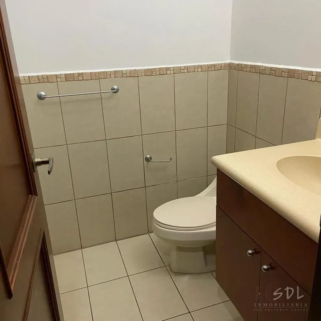 Zona 10 Oakland — Apartamento en Alquiler en Oakland I, Zona 10, Guatemala, Ciudad — foto 7 de 7