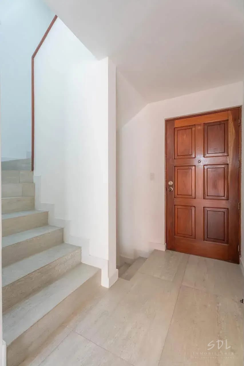 Zona 10 — Casa en Venta en Zona 10, Guatemala, Ciudad — foto 8 de 8