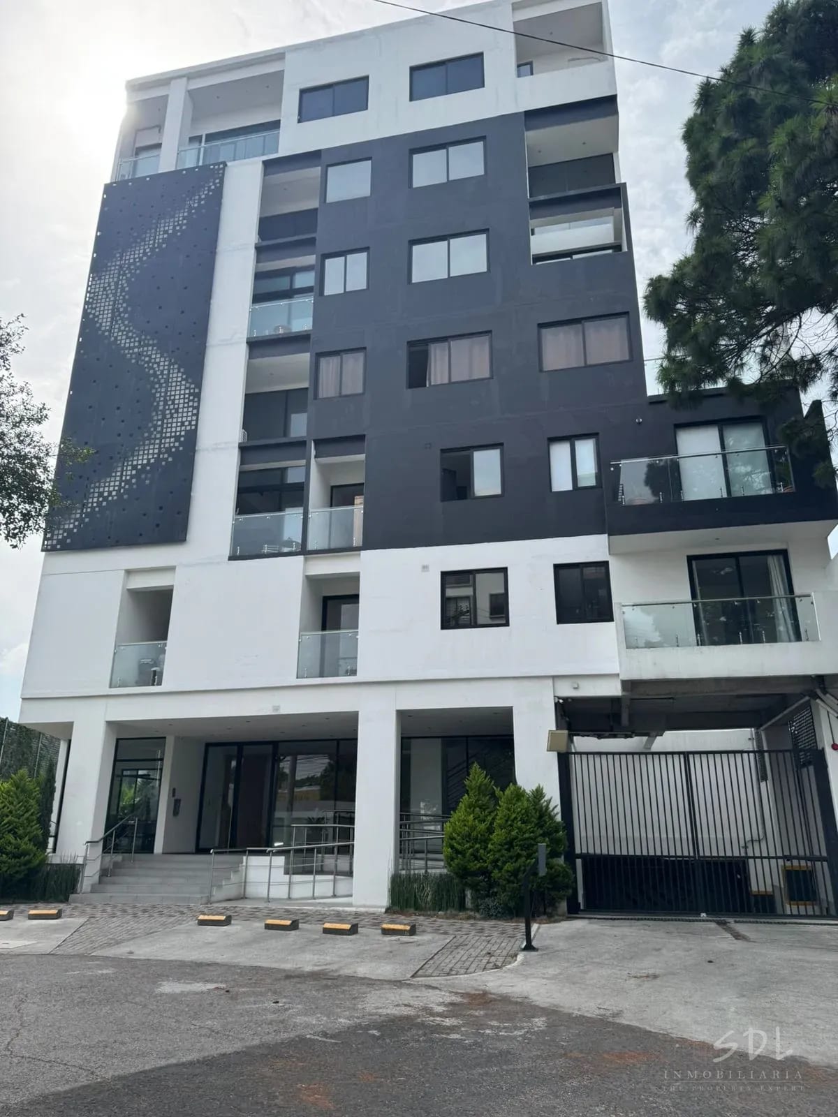 Zona 14 — Apartamento en Alquiler en AOKI, Zona 14, Guatemala, Ciudad — foto 1 de 6