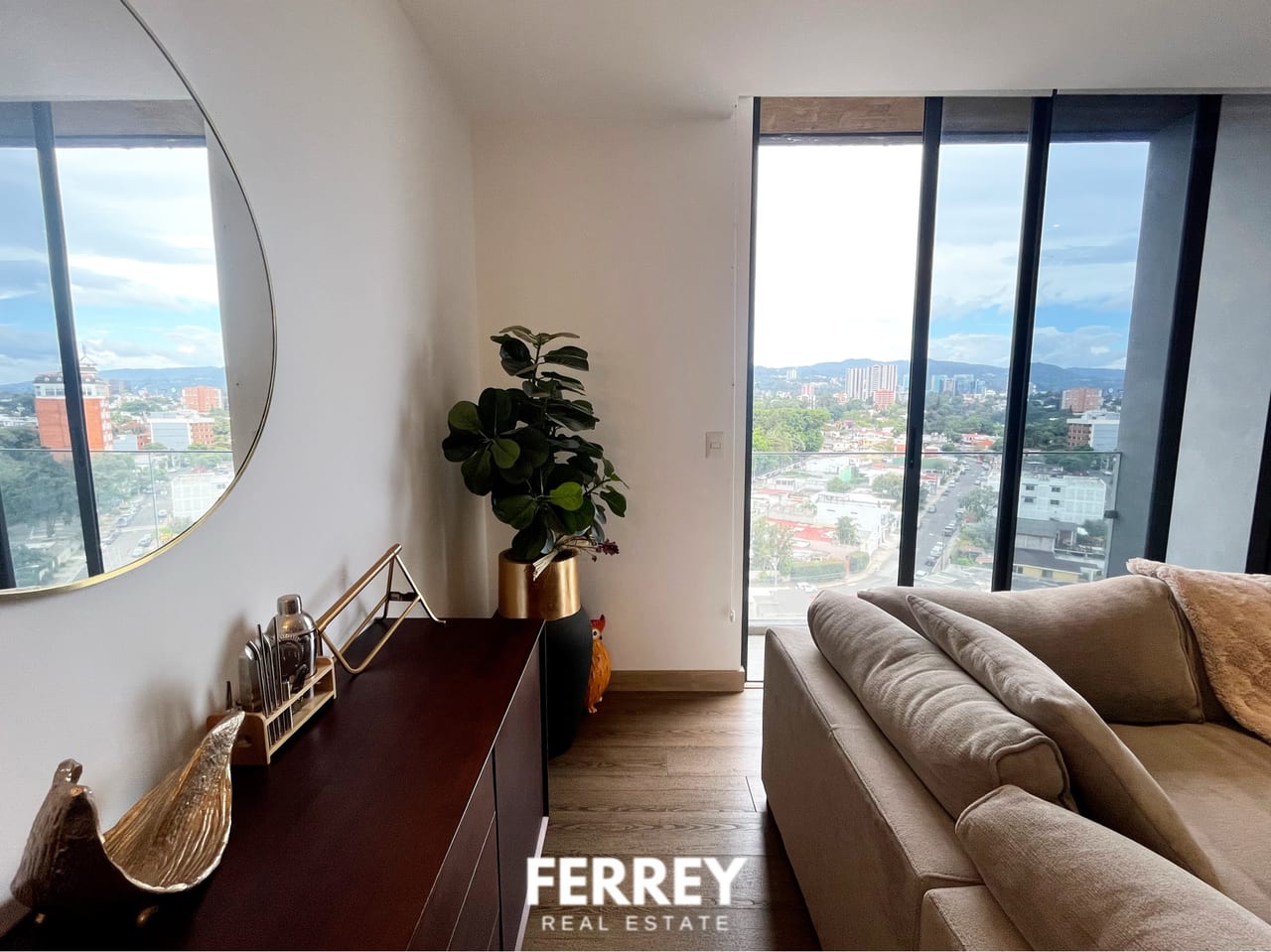 Apartamento en venta en zona 15 Edificio TRIVA — Apartamento en Venta en Trivá, Zona 15, Guatemala, Ciudad — foto 2 de 9