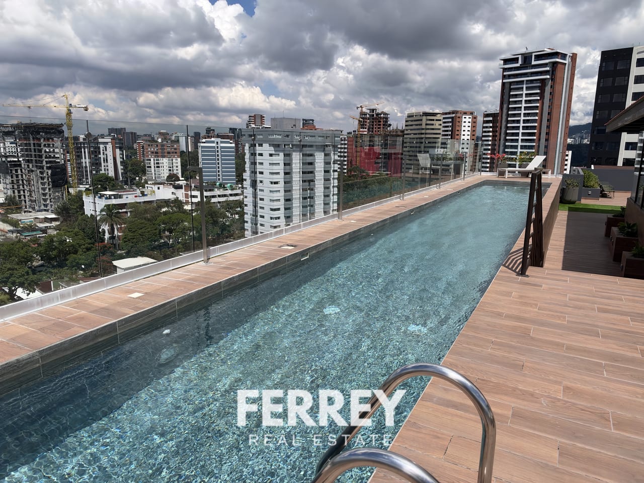 Apartamento nuevo y para estrenar, piscina y Gym! — Apartamento en Alquiler en Zona 13, Guatemala, Ciudad — foto 8 de 16