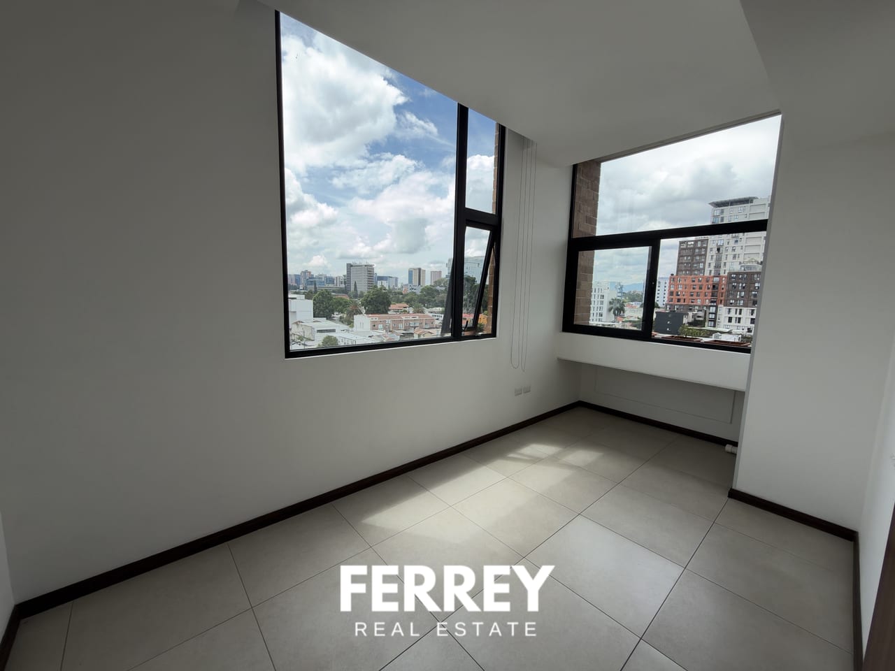 En ubicación estratégica, apartamento con vista espectacular — Apartamento en Venta en Mira, Zona 10, Guatemala, Ciudad — foto 15 de 17
