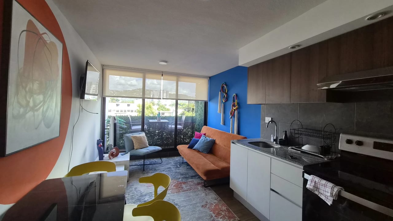 Sala — Apartamento moderno en Ciudad de Guatemala Zona 14 — Edificio en Alquiler en Be14, Zona 14, Guatemala, Ciudad — foto 1 de 11