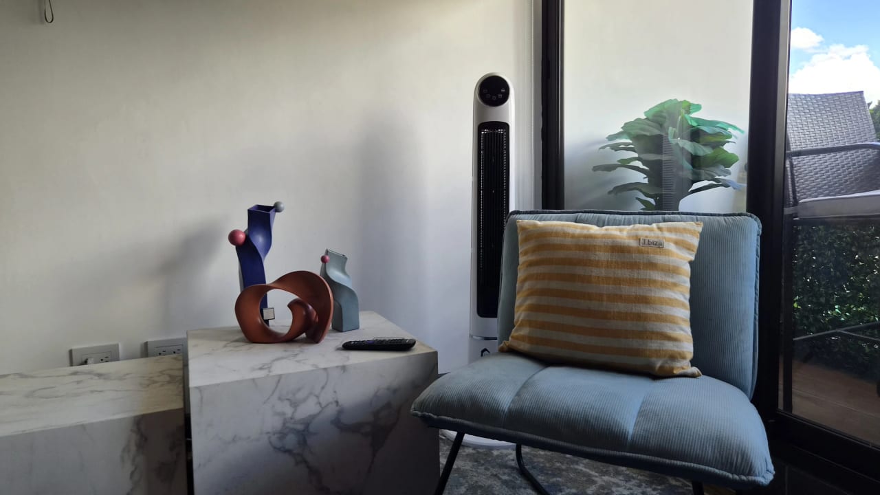 Sala — Apartamento moderno en Ciudad de Guatemala Zona 14 — Edificio en Alquiler en Be14, Zona 14, Guatemala, Ciudad — foto 6 de 11