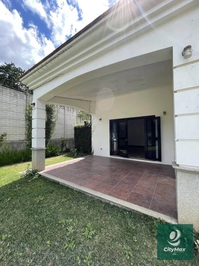 CASA EN VENTA Y/O RENTA - CARRETERA A EL SALVADOR — Casa en Venta en Carretera a El Salvador, Guatemala, Ciudad — foto 3 de 16